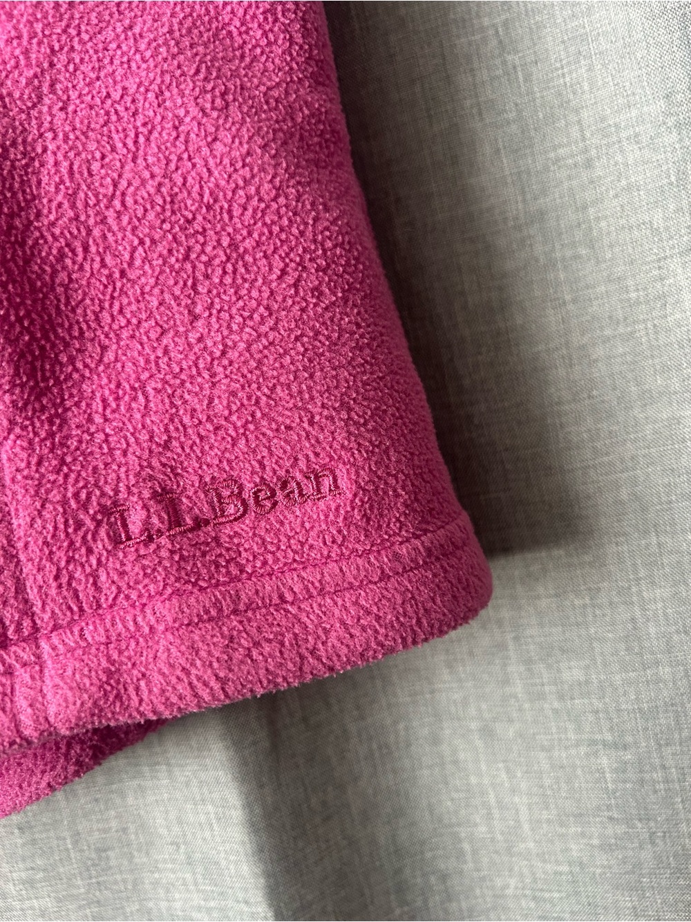L.L. Bean Bright Pink Fleece Zip Vest - Picture 3 of 11
